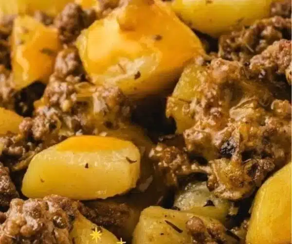 Delicious Hamburger Hash with ground beef, potatoes, and vegetables